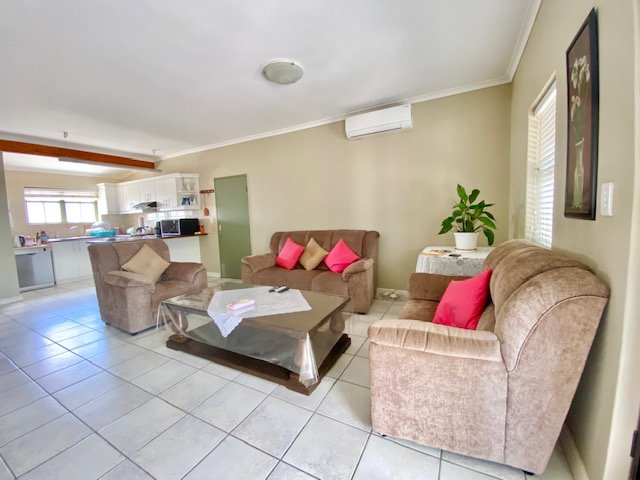 4 Bedroom Property for Sale in Hopefield Western Cape